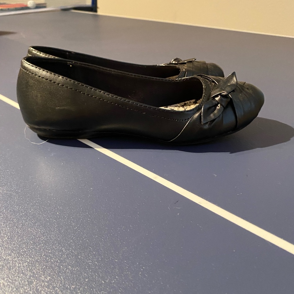 American Eagle Outfitters Black Bow Flats - Picture 3 of 3